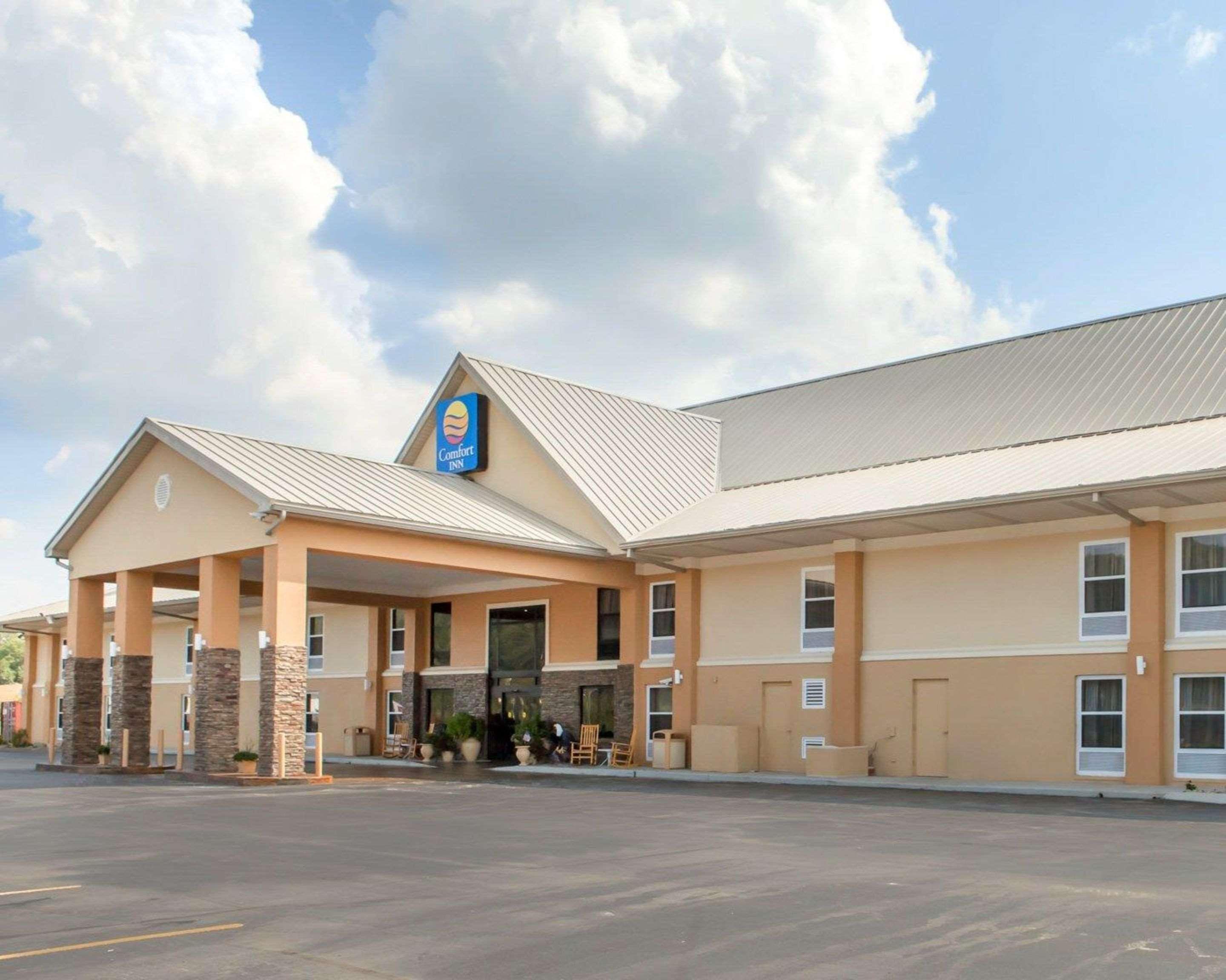 Comfort Inn At Royal Blue Pioneer Exterior foto